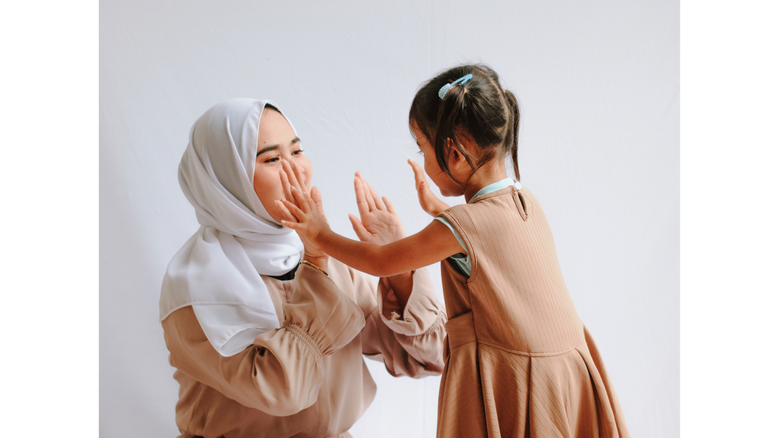 ParenTing (Parents Training): Pelatihan bagi Orang Tua dalam Mendidik Anak di Era Digital