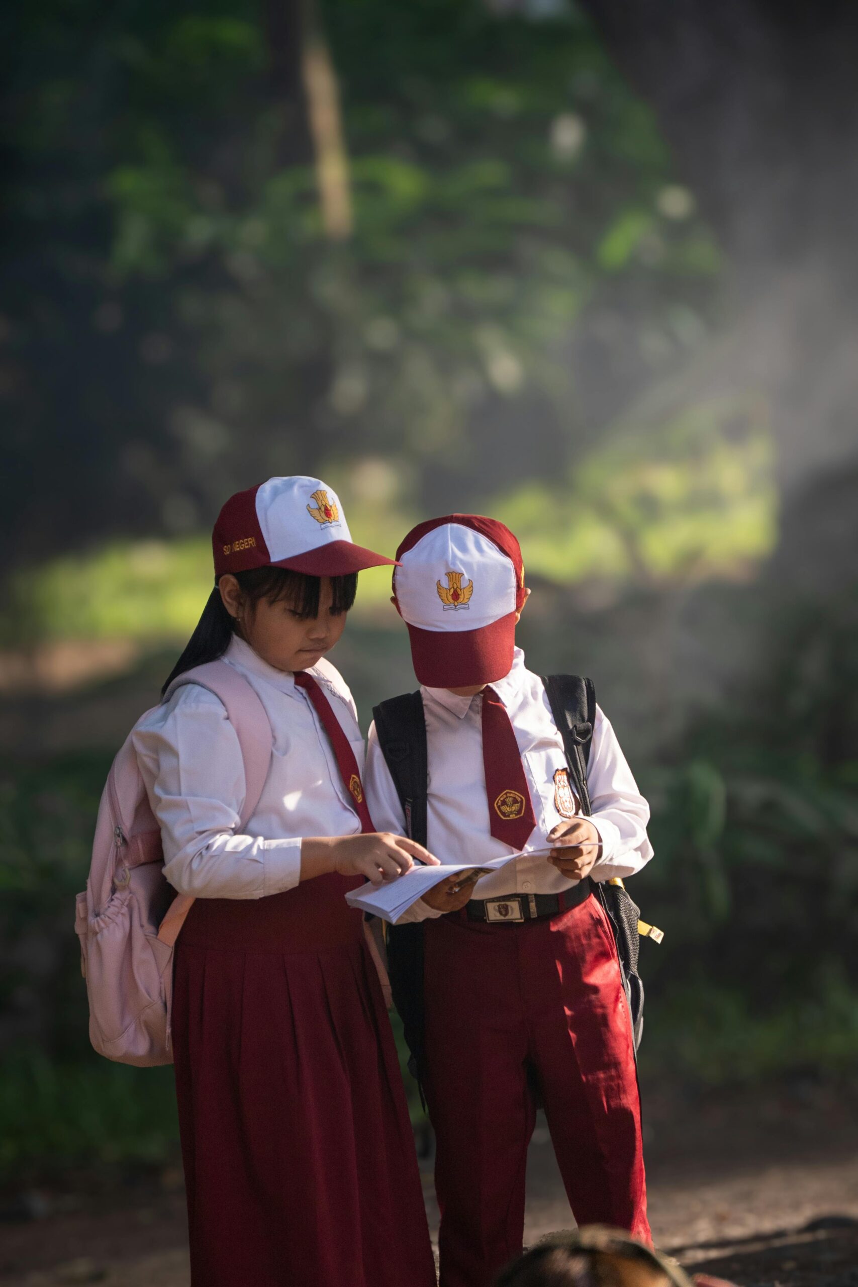 Memperkuat Ketahanan Keluarga Melalui Pendidikan dan Moral